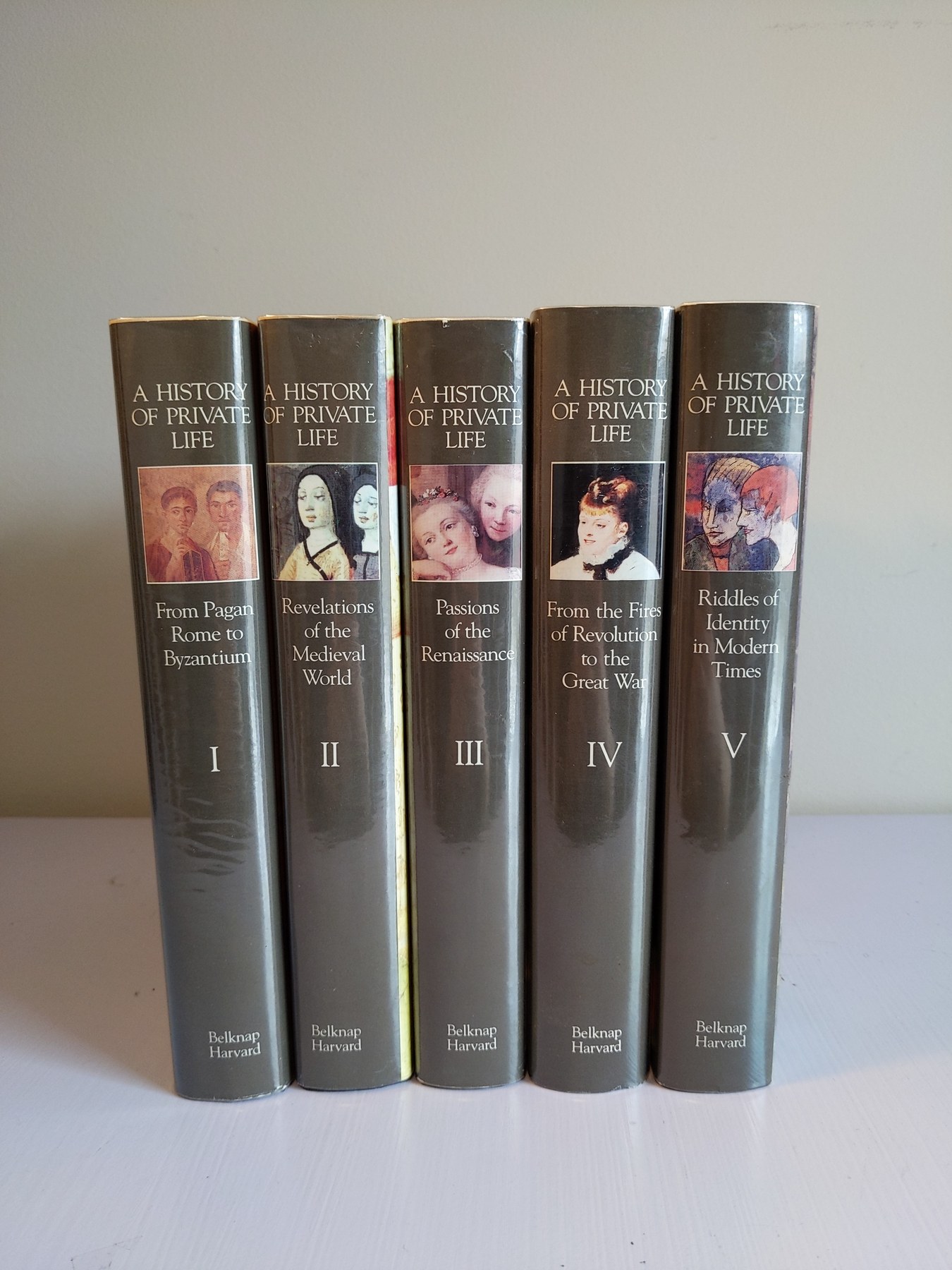 Cover image for A History of Private Life (5 vol. set)