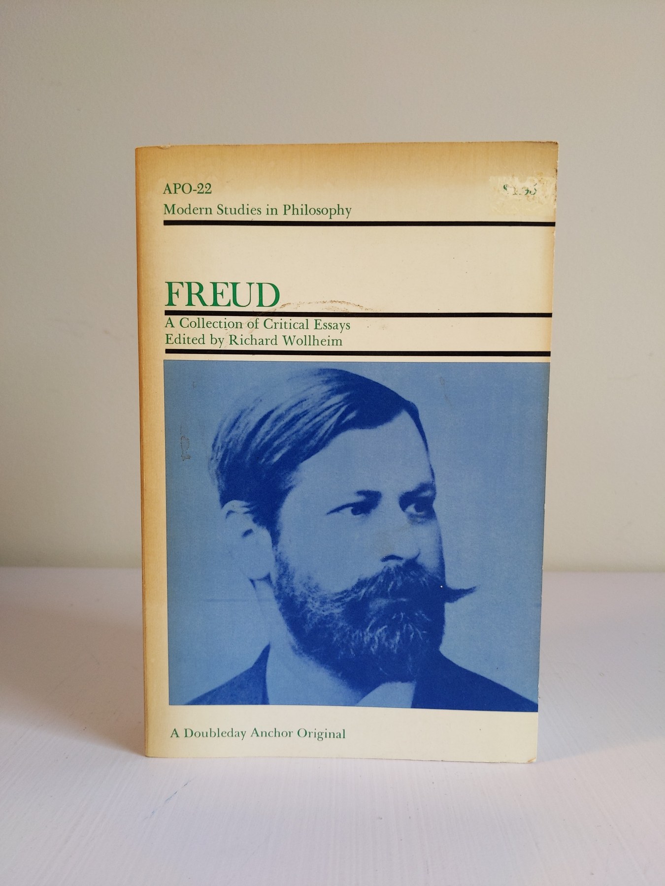 Cover image for Freud: A Collection of Critical Essays