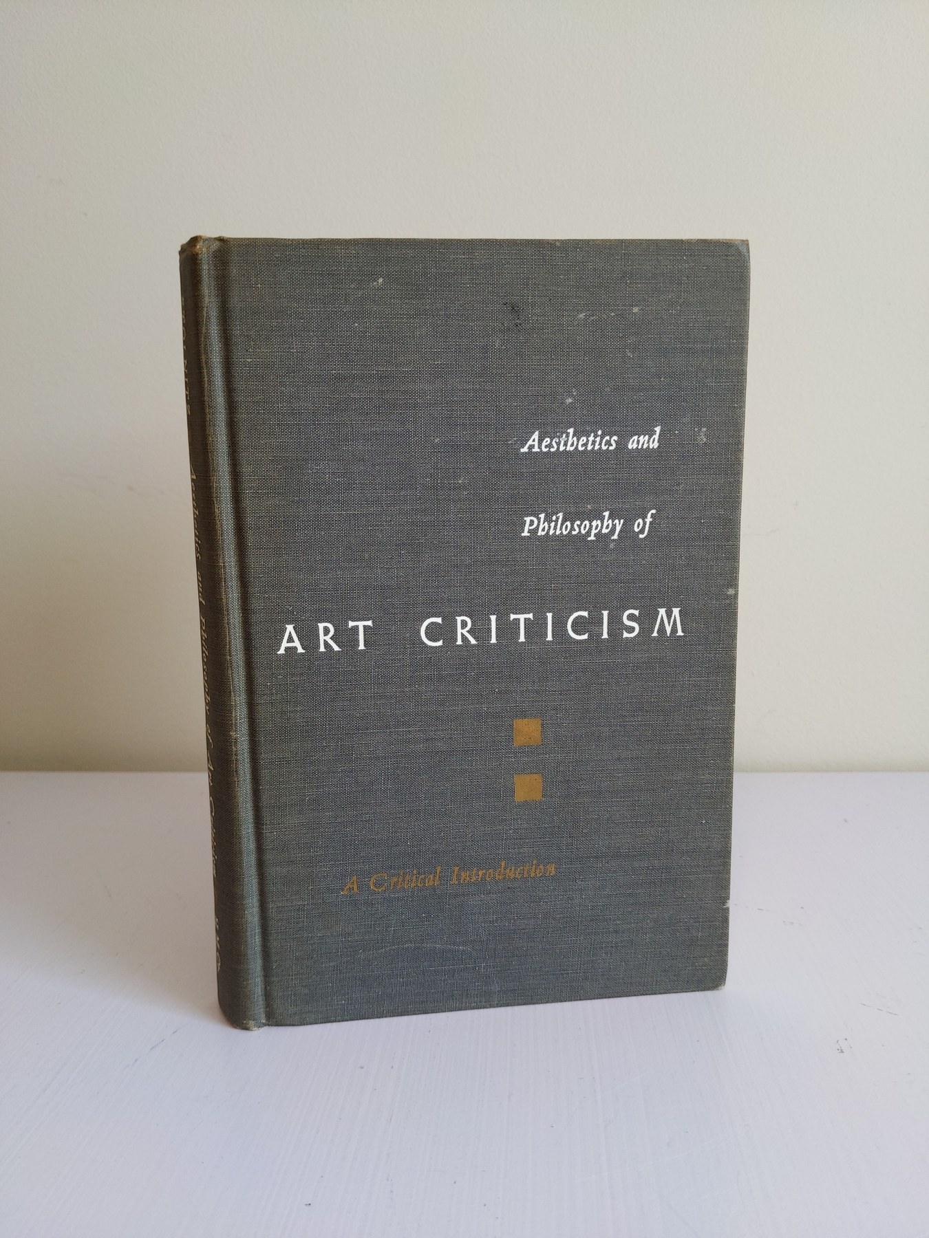 Cover image for Aesthetics and Philosophy of Art Criticism: A Critical Introduction