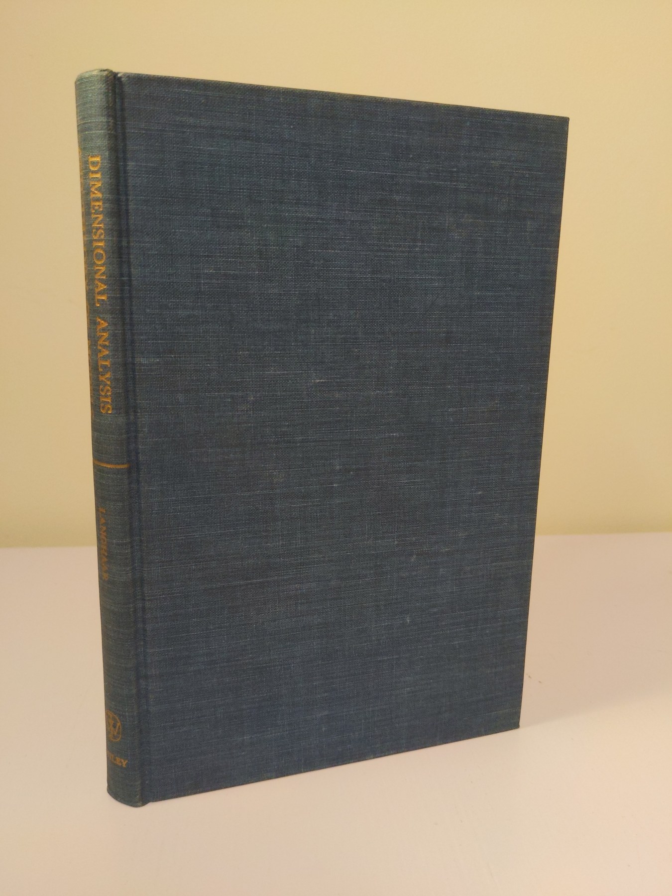 Cover image for Dimensional Analysis and Theory of Models