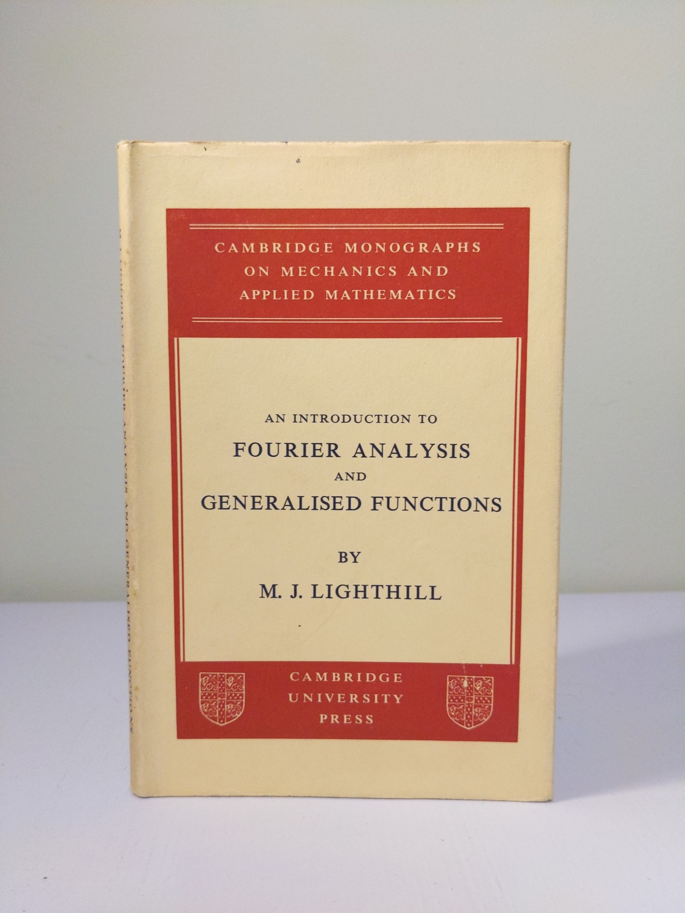 Cover image for An Introduction to Fourier Analysis and Generalised Functions